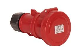 FAMATEL - BASE AÉREA IP67 S11 16A-380/415V 3P+T RF. 24300