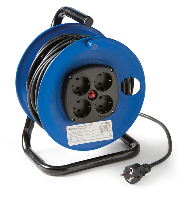 FAMATEL - ENROLLACABLE 4 PRESAS 2P+TTL 16A 250V 3X1,5MM2 (25MTS)