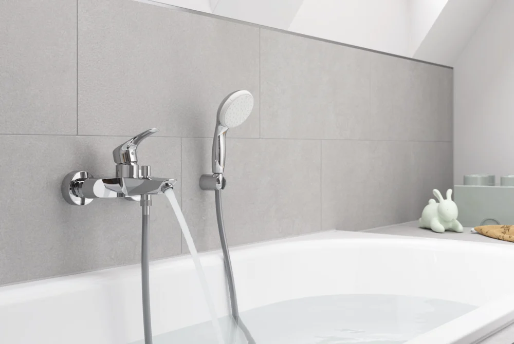 GROHE - EUROSMART AIXETA BANY-DUTXA MONOMANDO S/ACCESSORIS CROMAT
