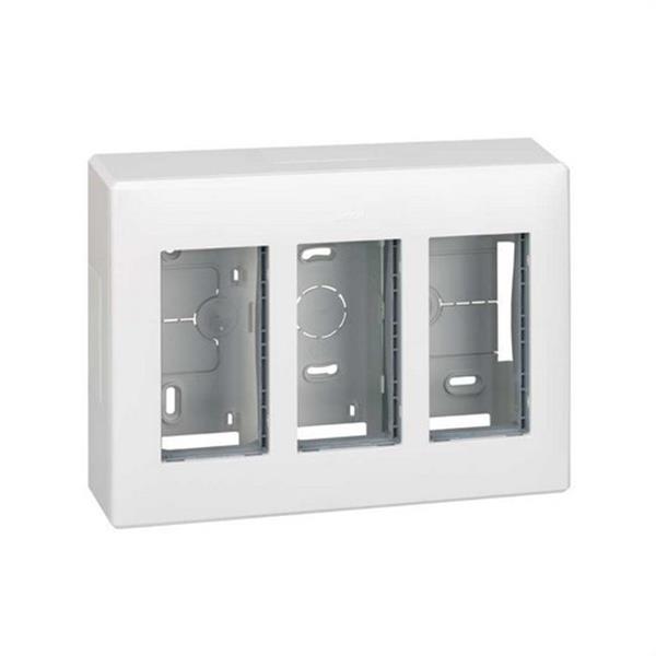 SIMON - SSC 500 CIMA CAJA SUPERFICIE 3 MODULOS BLANCO